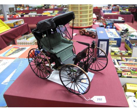 A Limited Edition Franklin Mint Diecast 1:8 Scale 1893 Duryea, highly detailed with folding leather hood, certificate and pap