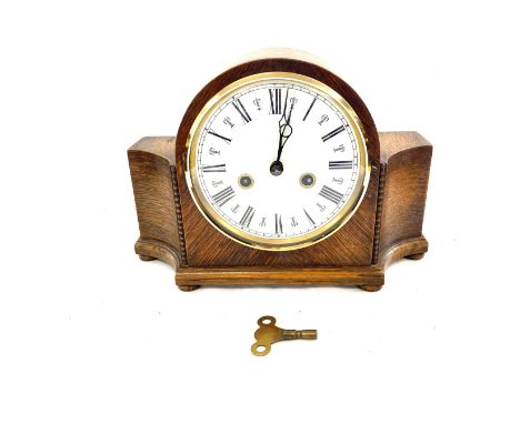 Vintage 2 keyhole mantel clock with pendulum and key, untested