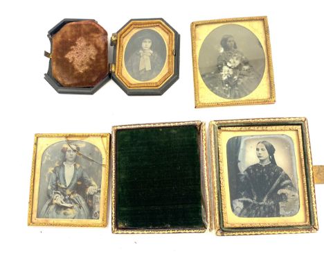 Four early ambrotype photographs a/f 