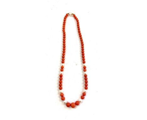 Vintage coral and pearl necklace with 18ct gold clasp 28 grams in total