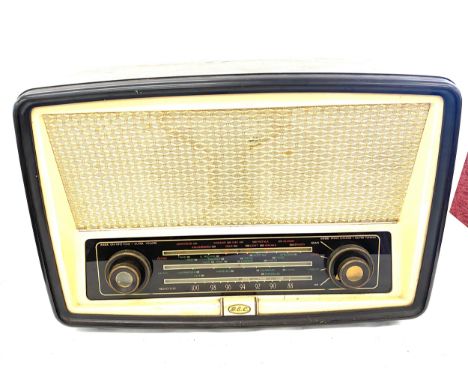 Vintage GEC readio cat no: EC5645, in need of re-wiring, untested