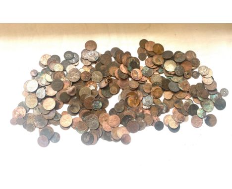 Selection of vintage and later coins to include Georgian etc 