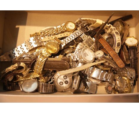 Quantity of mixed wristwatches including Oris. P&amp;P Group 2 (£18+VAT for the first lot and £2+VAT for subsequent lots) 