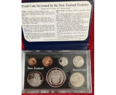 COINS 1976 New Zealand proof set with Silver $1 coin (27g)