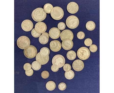 COINS Accumulation of pre 1947 Silver Half Crowns, Florins and Sixpences including a few pre 1922 total weight 298g