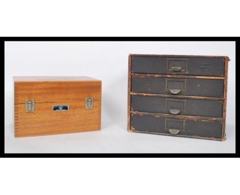 A vintage mid century Griffin &amp; George boxed scientific / Industrial instrument. Complete in the original mahogany box. 2