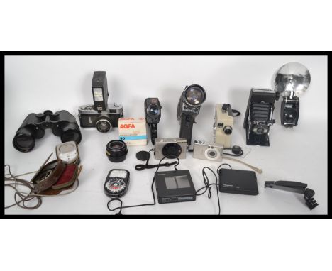 A good collection of vintage and retro 20th century cameras to include a&nbsp; Canon camera p model no.712684 35mm camera&nbs