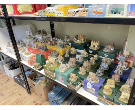 Collection of boxed Lilliput Lane including The Golden Jubilee, Chiltern Mill, Watermeadows, St Govan's Chapel, etc.