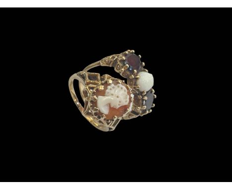 9 carat gold cameo ring and garnet and opal ring (2).
