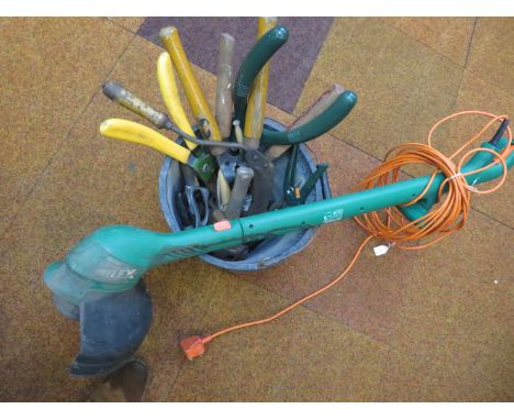Garden strimmer together with garden tools 