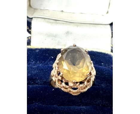 9ct Gold Vintage Smokey Quartz Cocktail Dress Ring (3.4g)