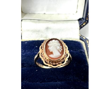 9ct Gold Vintage Cameo Ring (3g)