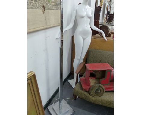 AN ART DECO CHROME STANDARD LAMP.