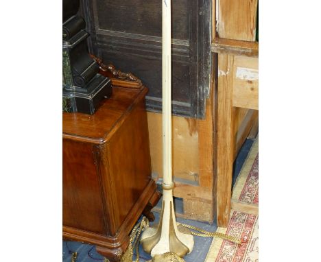 AN UNUSUAL PAINTED WOOD STANDARD LAMP.