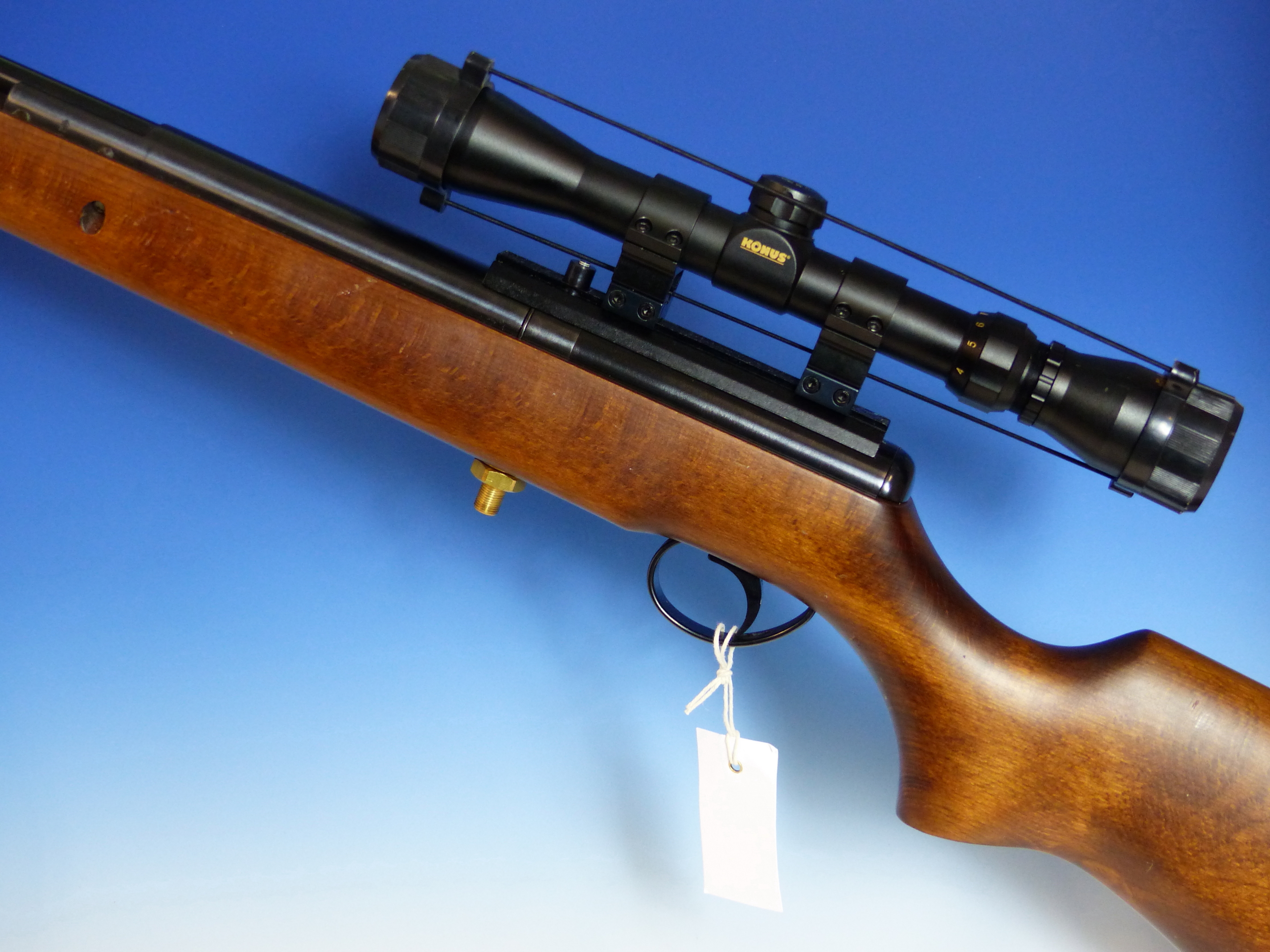 BSA SPITFIRE PCP AIR RIFLE 0.177 SERIAL No.AS10327 WITH SIGHT KONUS