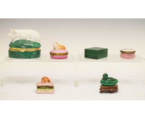 Small collection of ceramic and other trinket boxes, etc, 10cm diameter and smaller