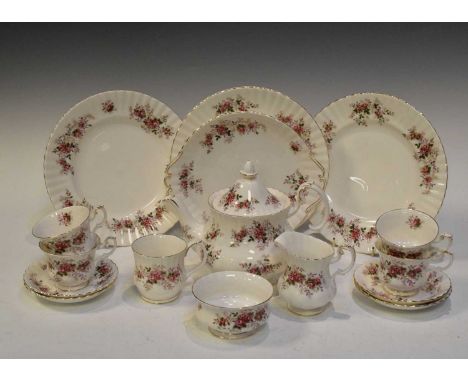 Quantity of Royal Albert Lavender Rose, comprising: 12 tea cups, 12 saucers, 1 tea pot, 18 small plates, 2 larger cups, 6 lar