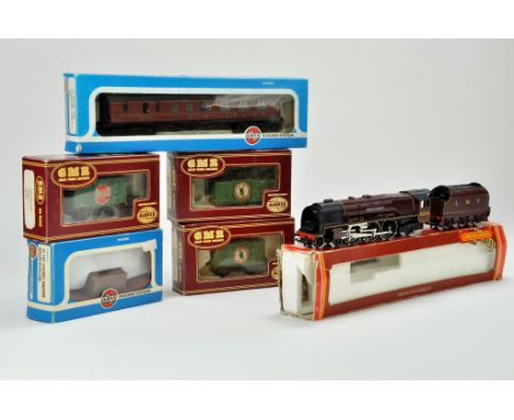 A group of six various 00 Gauge Model Railway issues comprising of mainly Airfix issues.  Appears good. Some boxes have stora
