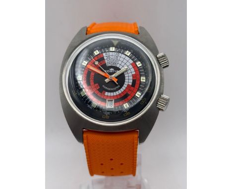 A MEN'S VINTAGE 1970s FORTIS MARINEMASTER SUPER COMPRESSOR DIVER'S WATCH, 43 MM, WORKING AT TIME OF CATALOGING