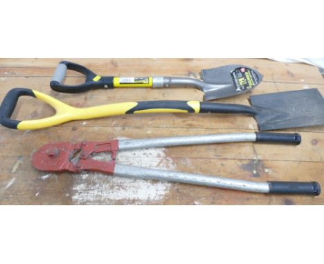 Roughneck Round point micro shovel, fibreglass handled shovel and heavy duty bolt cutters.