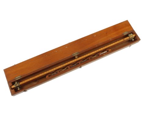 A 26" beam compass with brass trammels on mahogany and boxwood bar in orig fitted mahogany box G+