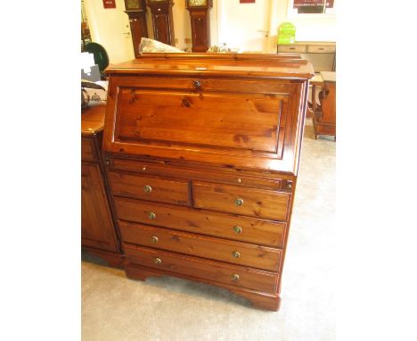 Ducal Pine Bureau, 87x42cm, 112cm h