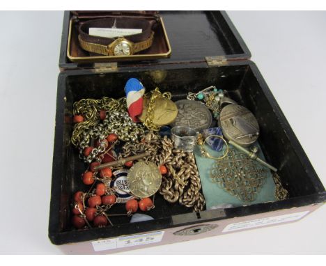 Victorian and later costume jewellery, ring stamped 18ct etc in lacquered box