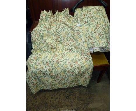 A pair of William Morris design curtains decorated with pomegranate, peaches, oranges and lemons 33 1/2" wide x 47 1/4" drop.