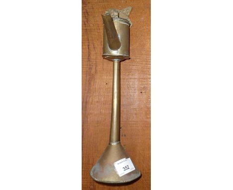Victorian brass student wall oil lamp