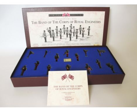 BRITAIN'S LTD EDITION SET DIE CAST TOY SOLDIERS ROYAL ENGINEERS BAND Boxed set of 1:32nd scale, hand painted figures. Cat No 