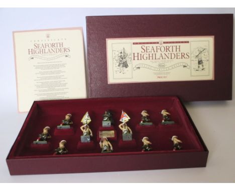 BRITAIN'S LTD EDITION SET DIE CAST TOY SOLDIERS SEAFORTH HIGHLANDERS Boxed set of 1:32nd scale, hand painted figures. Cat No 