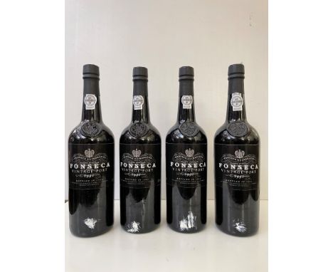 Fonseca's Vintage Port 1992, 4 bottlesPrivate family vendor and storage.  No apparent issues.