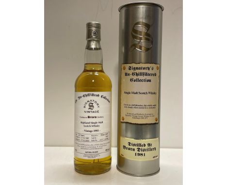 Brora 1981 Signatory Vintage Highland Single Malt Scotch Whisky, aged 22 years, distilled 17.12.1981, bottled 17.12.2003, bot