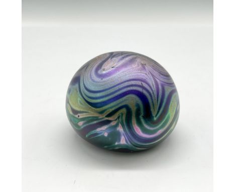 Spherical blend of colors giving this item an iridescent shine and wave pattern. Signed and dated by artist. Artist: Robert E