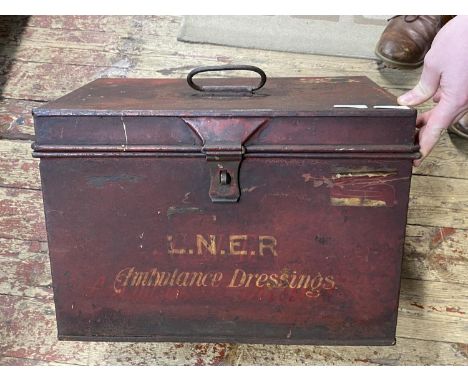 A WW2 period LNER ambulance dressing medical box 32x31x45cm, shipping unavailable