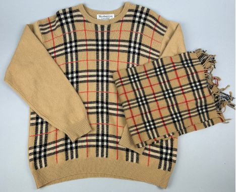 A BURBERRY NOVA CHECK LADIES JUMPER AND SCARF (2) 