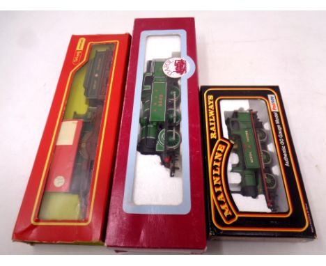 A Dapol 00 scale LNER 9522 locomotive together with a Hornby Railways 00 scale Lord of the Isles 3046 locomotive with tender,