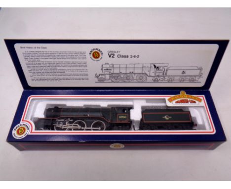 A Bachmann Branchline 00 gauge 31-552 V2 60964 Durham Light Infantry locomotive. 