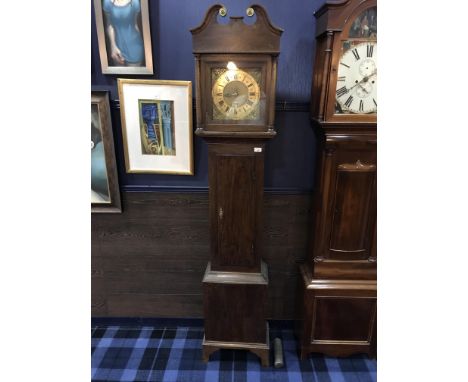 LATE GEORGIAN LONGCASE CLOCK BY SAMUEL HORTON, the brass chapter ring with Roman numerals, with subsidiary calendar apertures