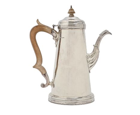 An Elizabeth II silver coffee pot, of heavy gauge, 21.5cm h, by James Dixon &amp; Sons Ltd, Sheffield 1969, 26ozs 9dwts Light