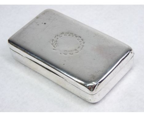 A PLAIN SILVER OBLONG SNUFF BOX - 2.8ozs, London 1802 by William Parker