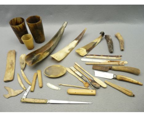 ANTIQUE HORN BEAKERS, SNUFF BOX &amp; OTHER IMPLEMENTS, bone spoons and a mixed quantity of horn and bone bits and pieces