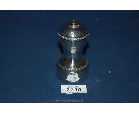 A French Silver Pepper Grinder, 140 grams.