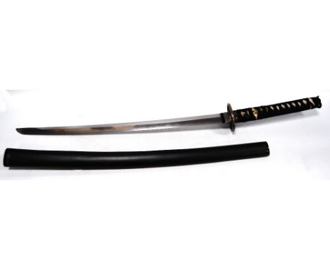 Japanese sword - Bitchu kami tachibana with 23¼in blade, Tang signed Sada Shige Sako. Kanbun period c.1650.   Condition Repor