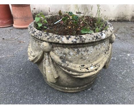 Single concrete planter with swag detailing