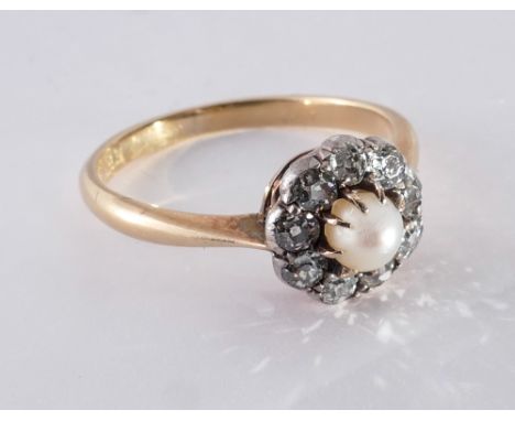 Late Victorian diamond and pearl cluster ring on 18ct yellow gold shank - size K/L