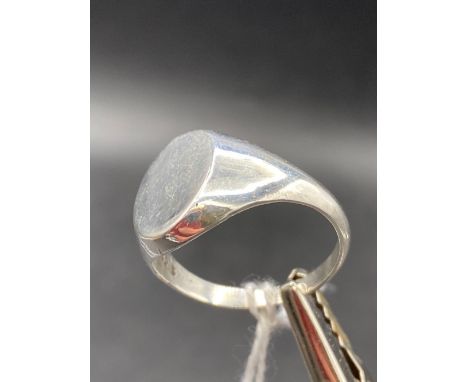 GENTS SILVER SIGNET RING WITH B'HAM HALLMARK, 8.6g