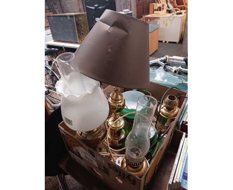 CARTON WITH MODERN ELECTRIC VINTAGE STYLE OIL LAMP TABLE LAMPS