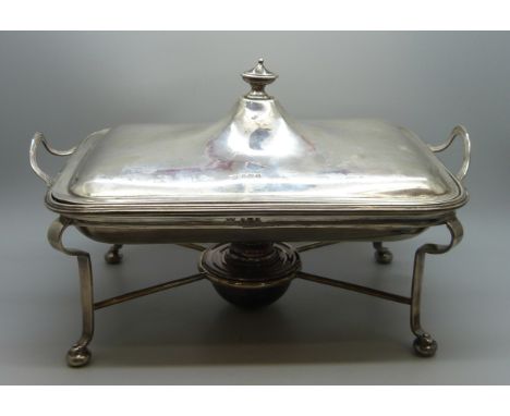 A silver Mappin &amp; Webb heated serving dish with lid and matching stand, Sheffield, 1965, 1115g, 25.5cm handle to handle, 