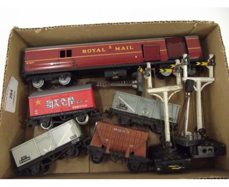 A Hornby Dublo TPO; 3 wagons, 2 colour light signals and a Wrenn wagon, (F.G.)